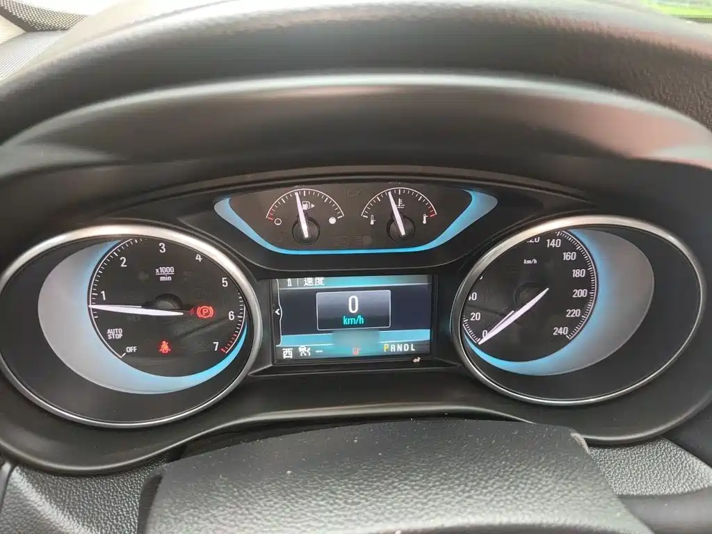 Envision Plus 28 T 4 WD Luxury