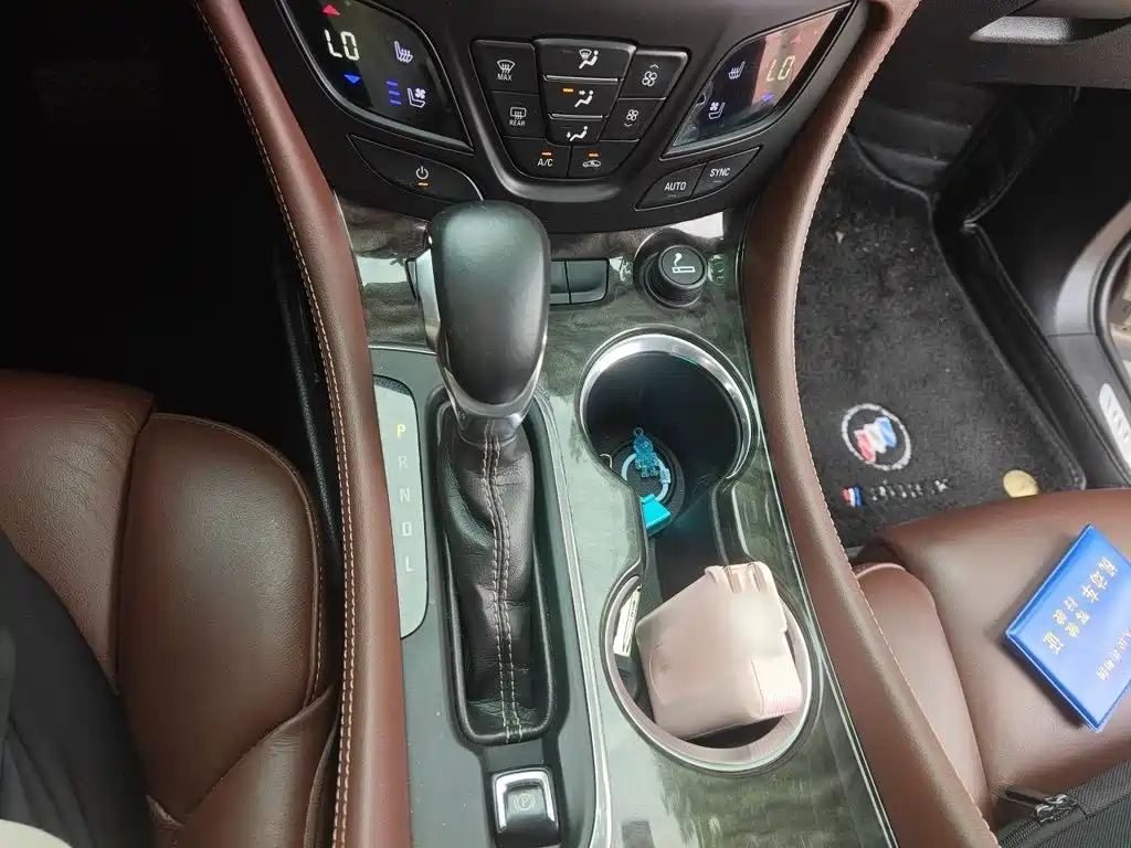 Envision Plus 28 T 4 WD Luxury