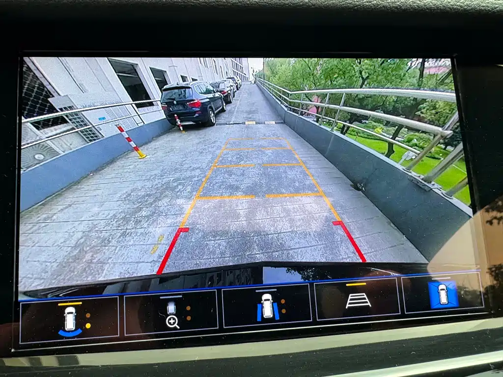 Cadillac XT6 2.0 T 6-seat 2 WD Luxury