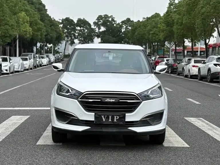 Zotye T300 众泰T300 2017款 1.5 L 手动尊享型
