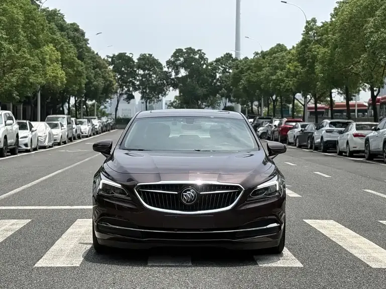 Buick LaCrosse 20 T Elite