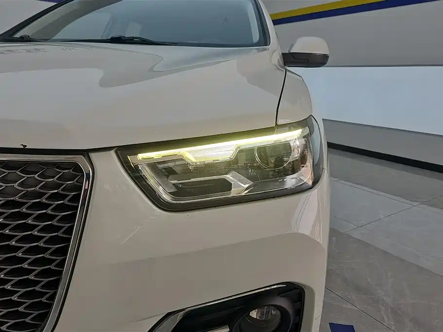 Haval H2 s 哈弗H2 s 2018款 红标 1.5 T 双离合舒适型