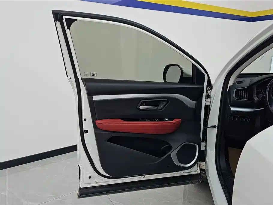Haval H2 s 哈弗H2 s 2018款 红标 1.5 T 双离合舒适型