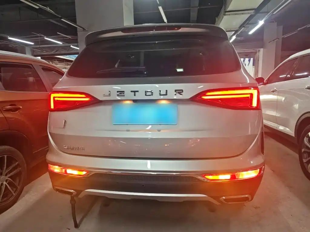 Jetour X90 1.6 T DCT 5-seat CN-VI