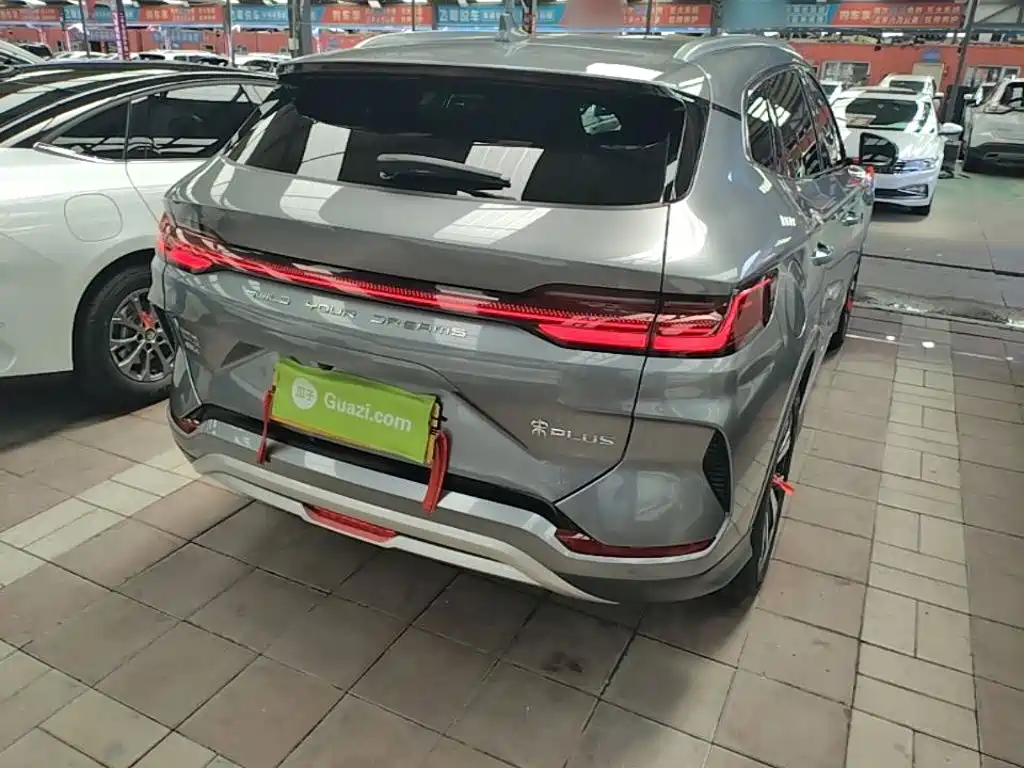 Song PLUS NEV Glory DM-i 110 km Flagship