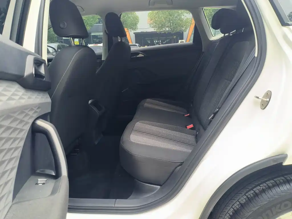 Tharu 280 TSI 2 WD Style