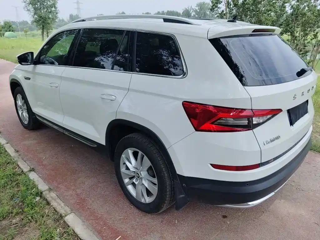 Kodiaq TSI330 7-seat 2 WD Luxury Enjoyment