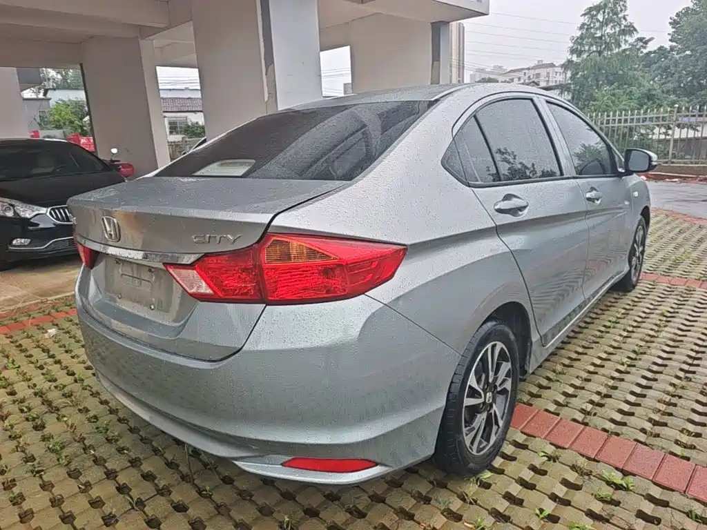 City 1.5 L CVT Comfort