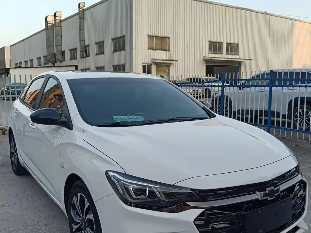 Monza Mild Hybrid RS 330 T Auto Smooth