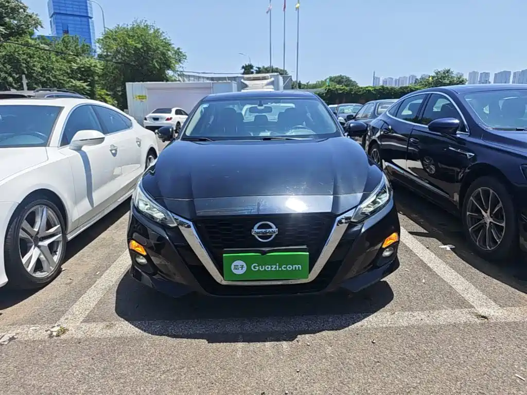 Teana 2.0 L XL Comfort