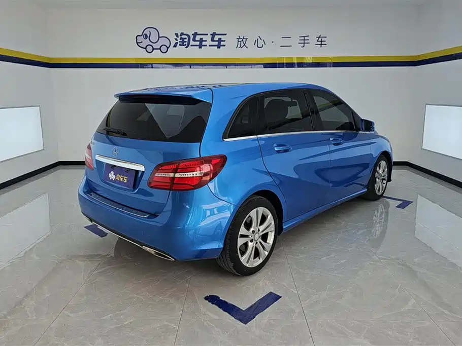 Mercedes-Benz B-Class B 200 Fashion