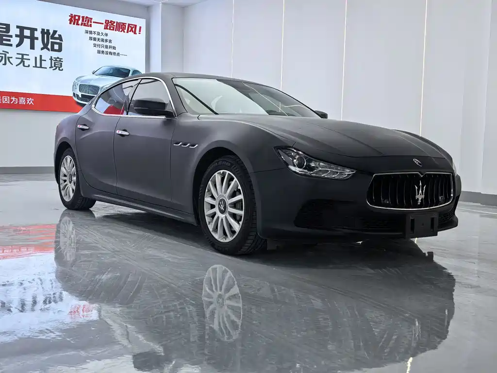 Ghibli 3.0 T Standard