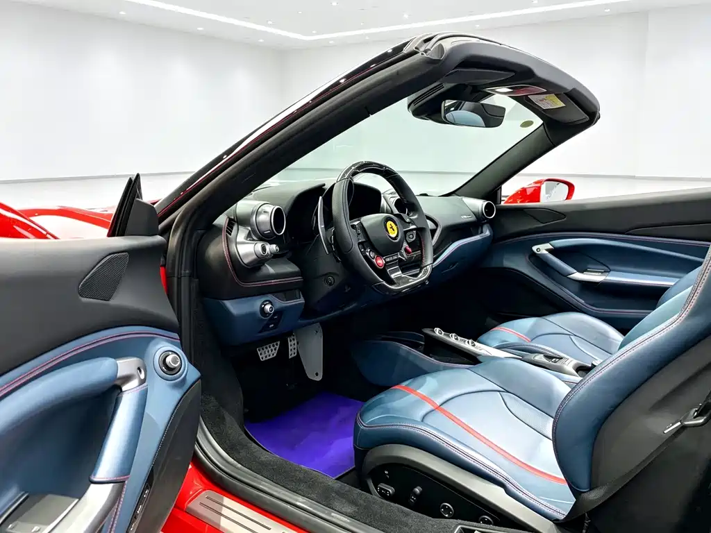 Ferrari F8 Spider 3.9 T V8