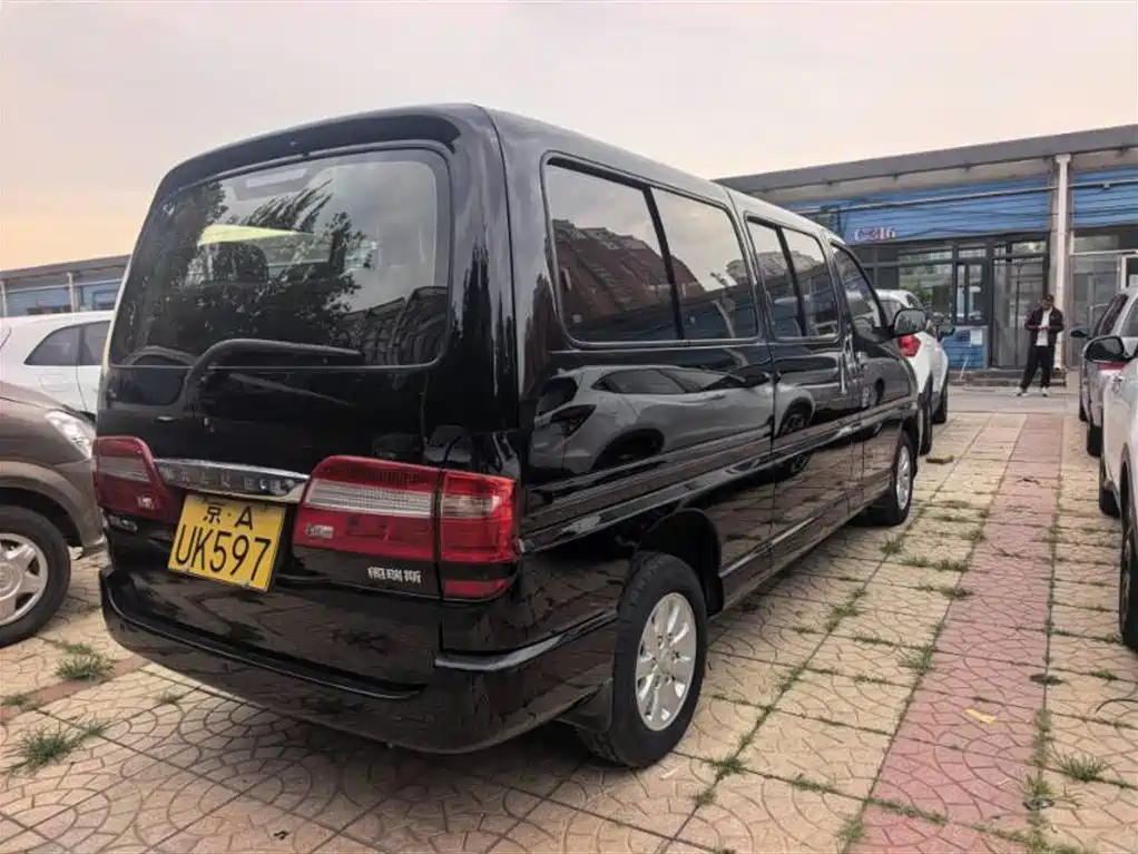 Grace 阁瑞斯 2018款 2.2 L快运豪华型10座V22