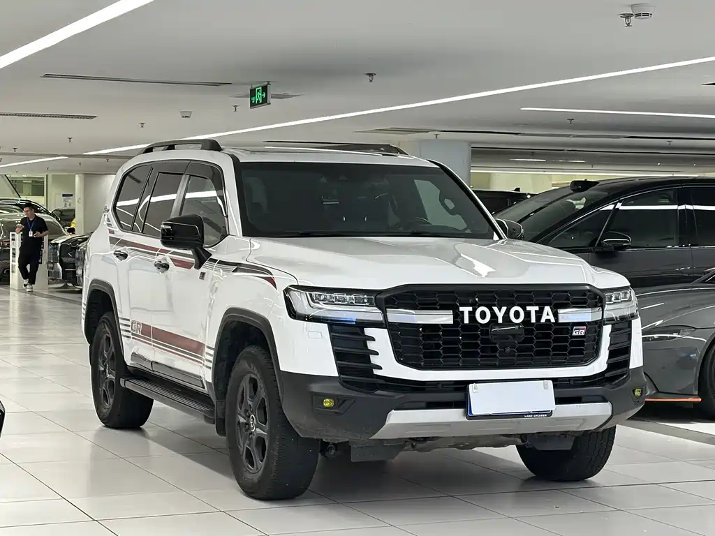Land Cruiser (Import) 兰德酷路泽(进口) LC300 2023款 3.5 T 自动