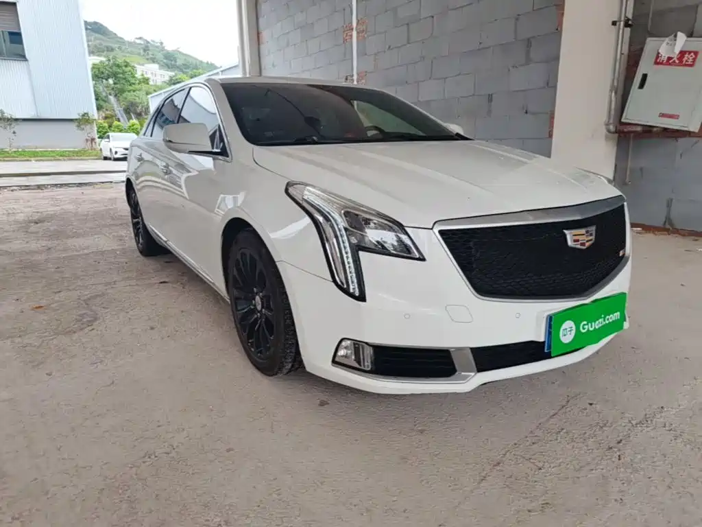 Cadillac XTS 28 T Elite