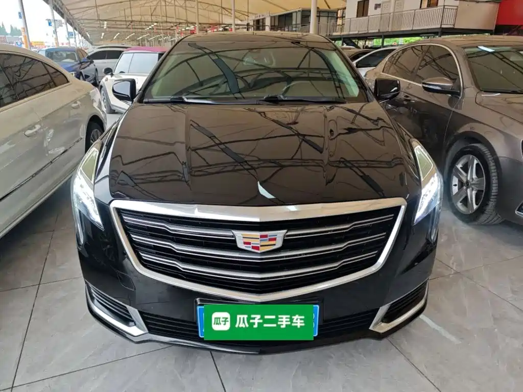 Cadillac XTS 28 T Tech