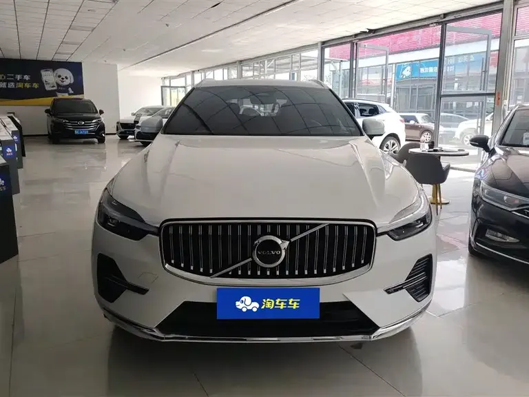 Volvo XC60 B5 4 WD Smart Vision Luxury