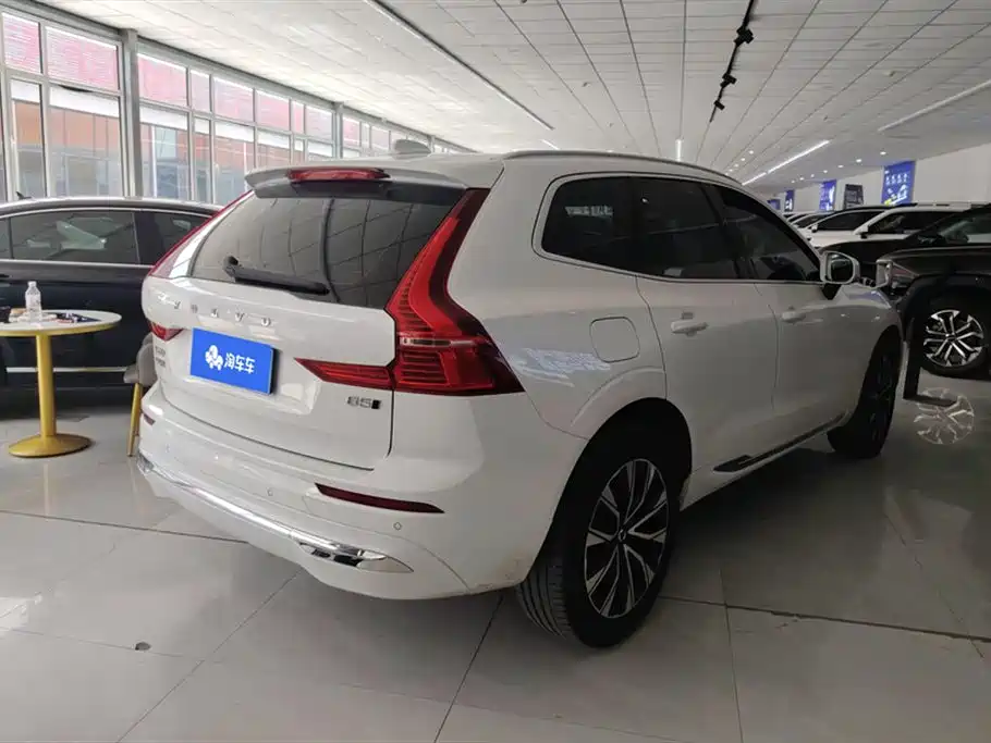 Volvo XC60 B5 4 WD Smart Vision Luxury