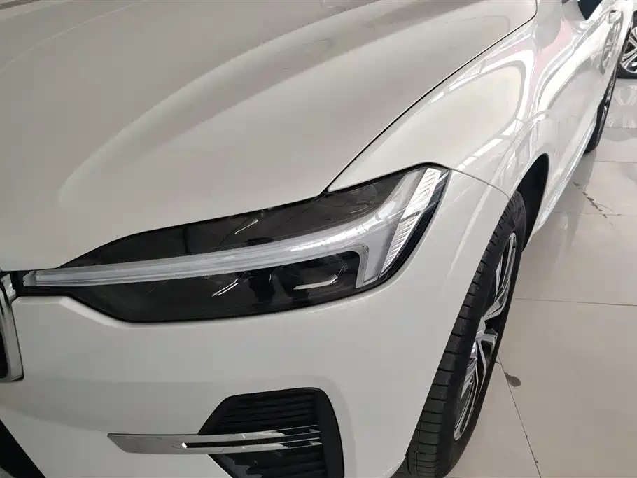 Volvo XC60 B5 4 WD Smart Vision Luxury