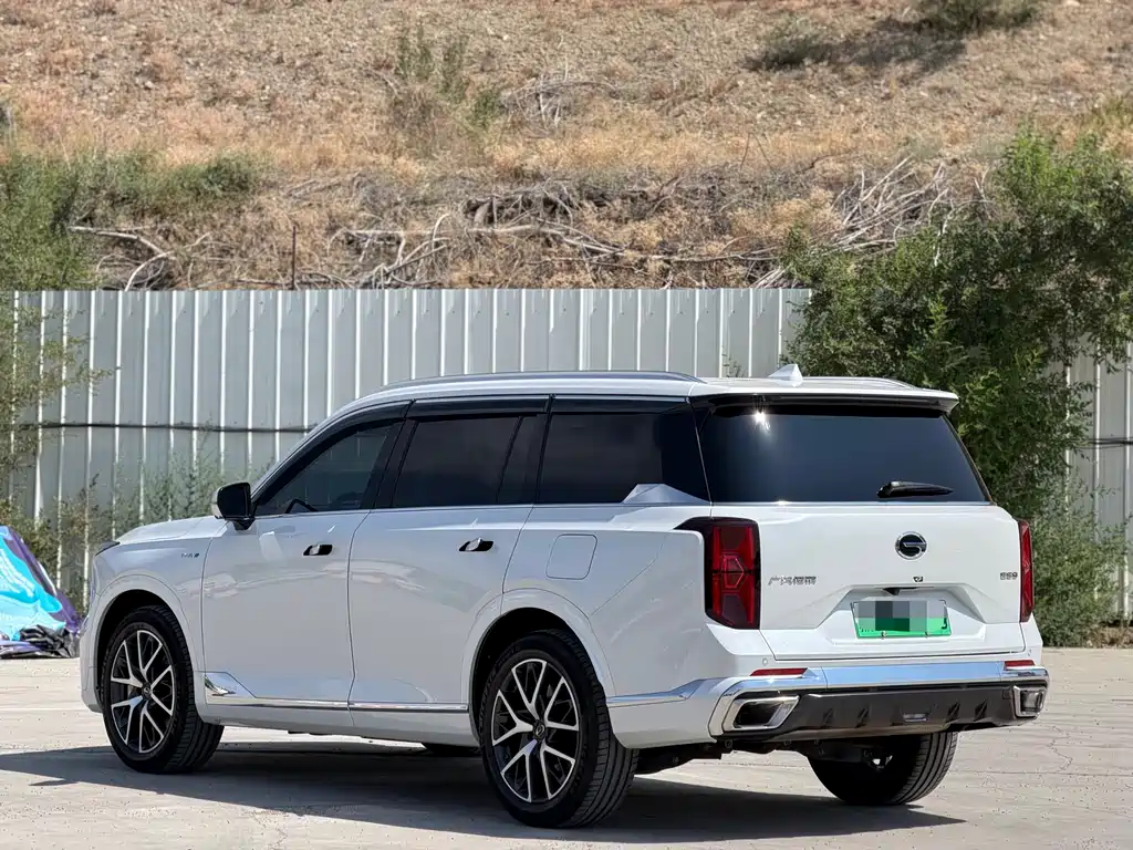 Trumpchi ES9 PHEV 143 km Max+