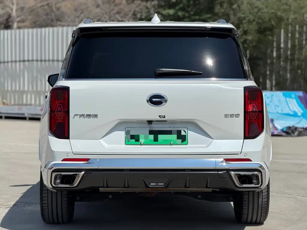 Trumpchi ES9 PHEV 143 km Max+