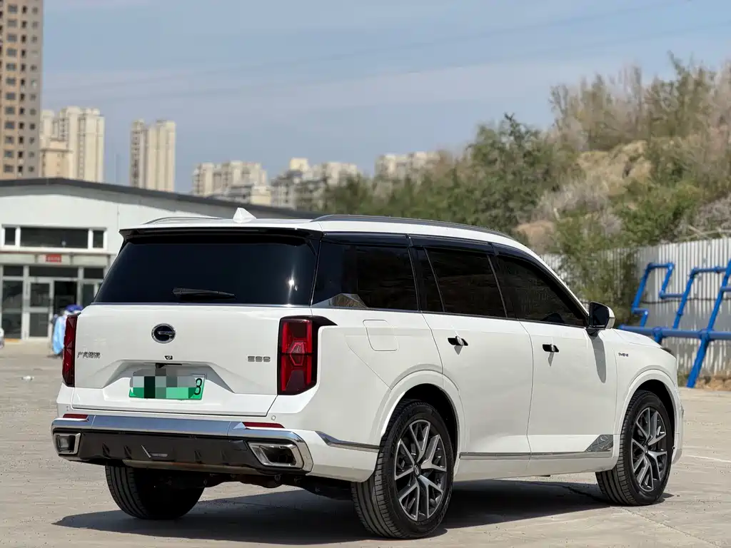 Trumpchi ES9 PHEV 143 km Max+