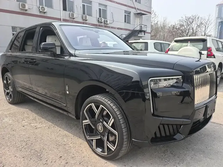 Rolls-Royce Cullinan Black Badge