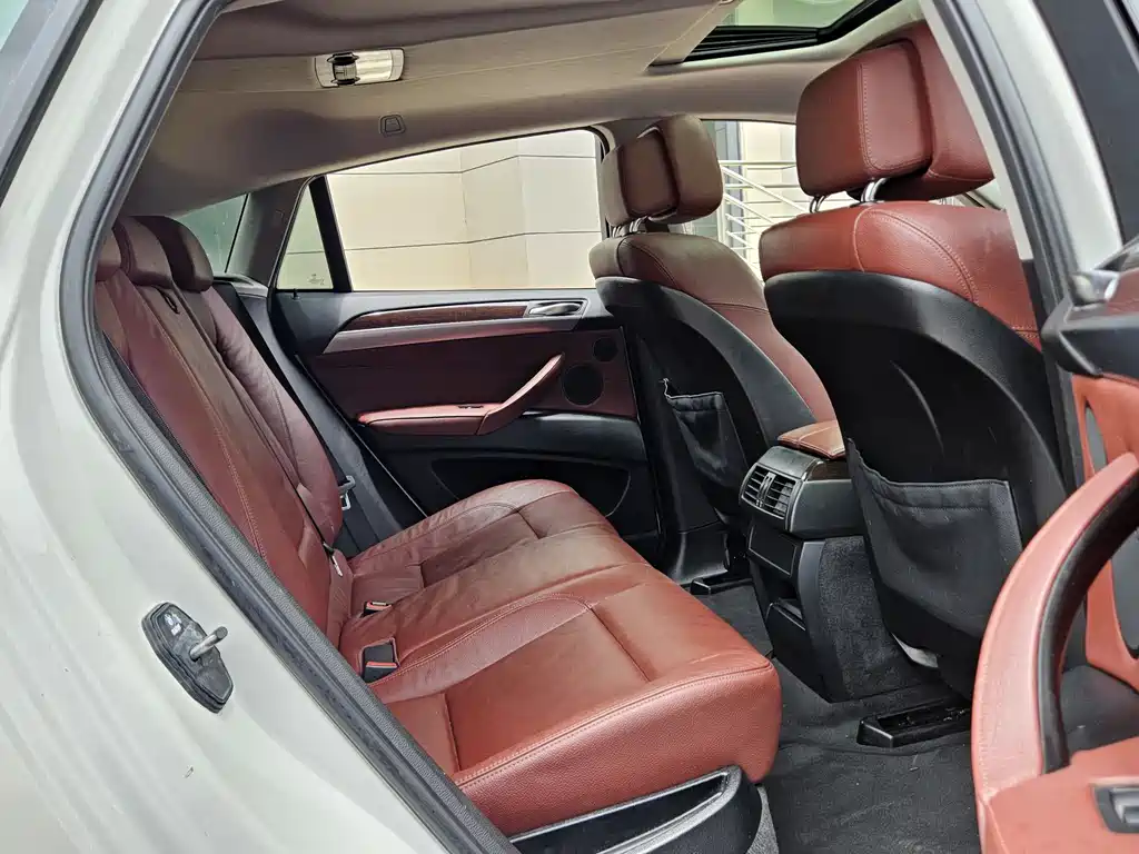 BMW X6 xDrive35 i