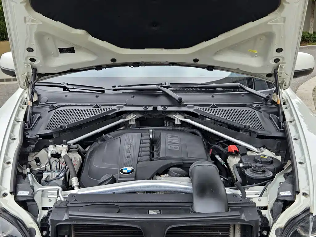 BMW X6 xDrive35 i