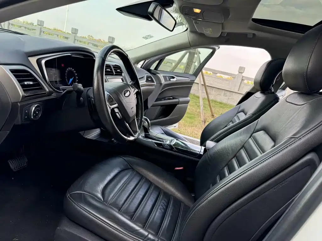Mondeo 2.0 L GTDi200 Fashion