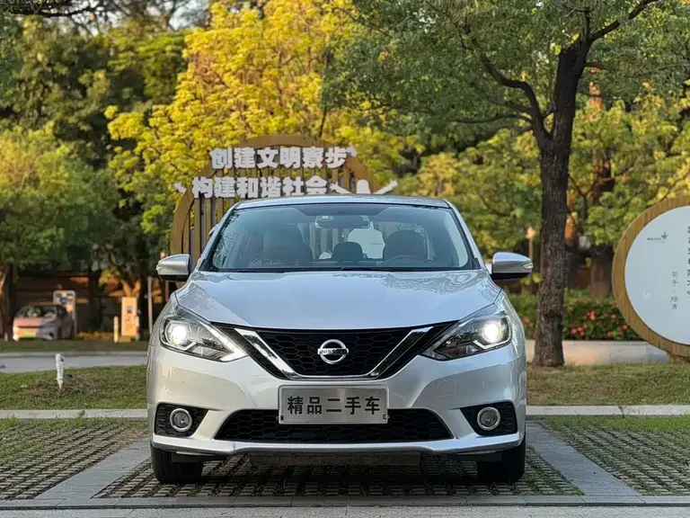 Nissan Sylphy 1.6 XV CVT Smart Enjoyment