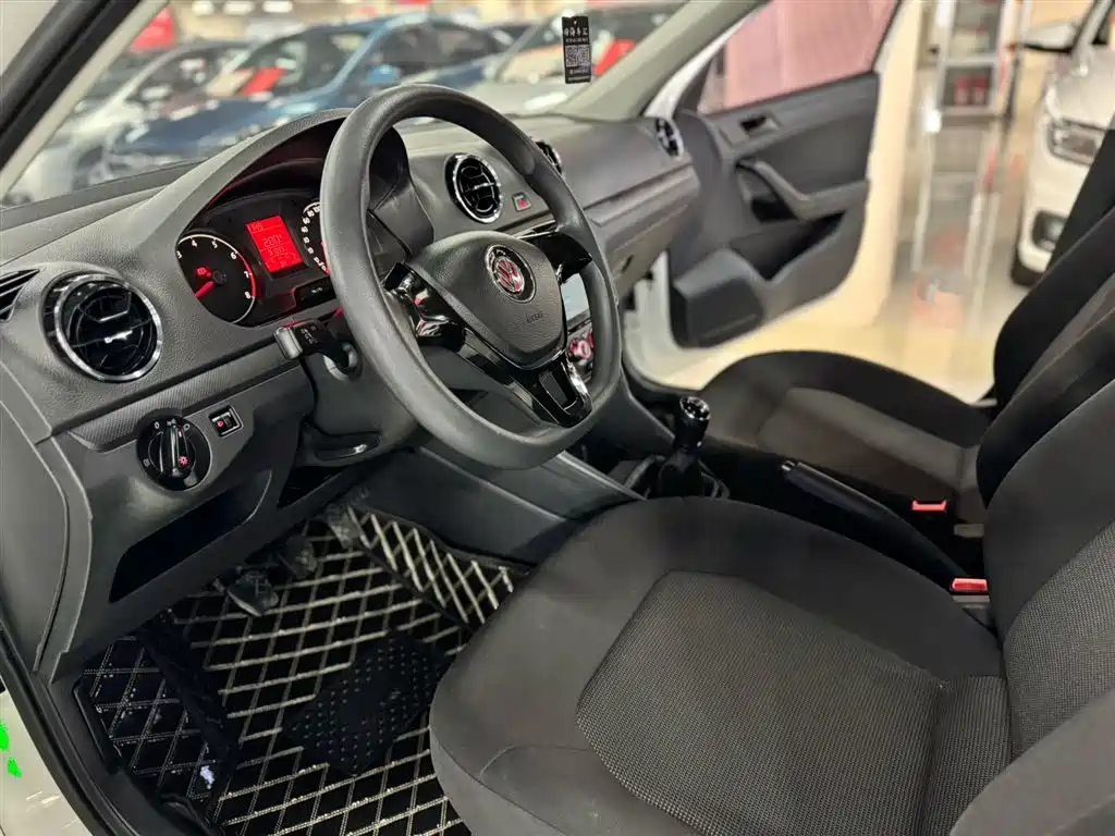 Jetta 1.4 L Manual Fashion