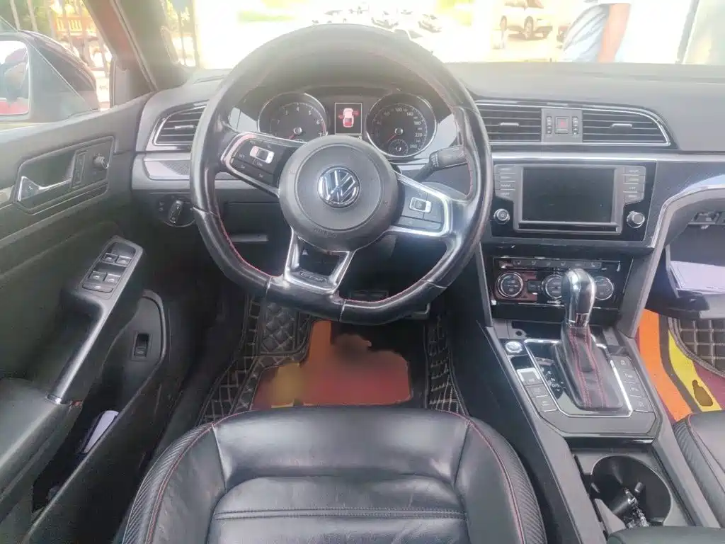 Lamando 2.0 T GTS