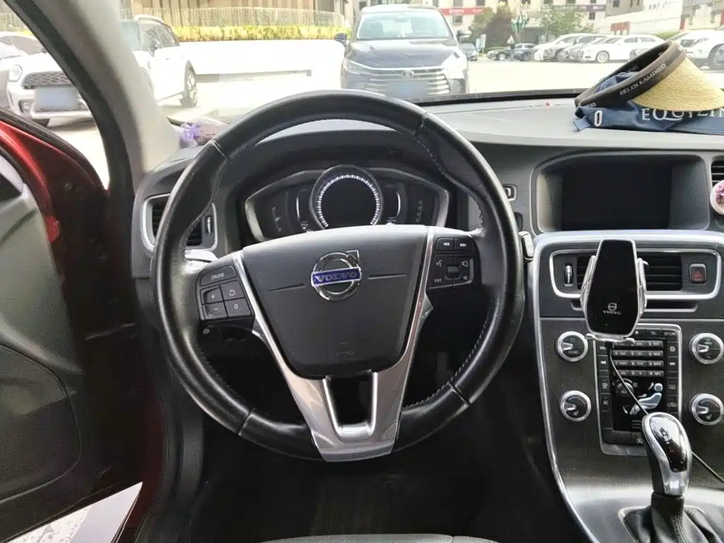 Volvo V60 T5 Smart Ease