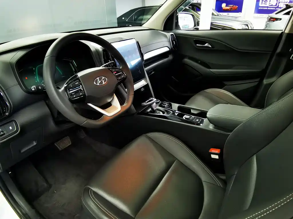 Hyundai ix35 2.0 L Auto 2 WD GLS Leading