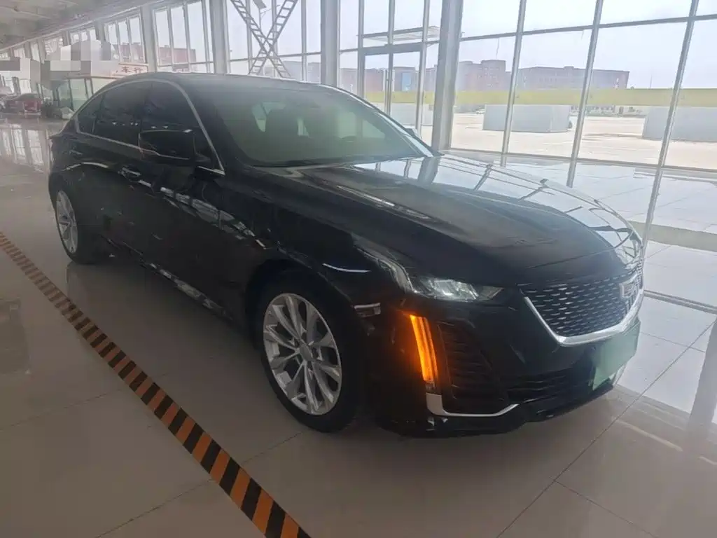 Cadillac CT5 28 T Luxury