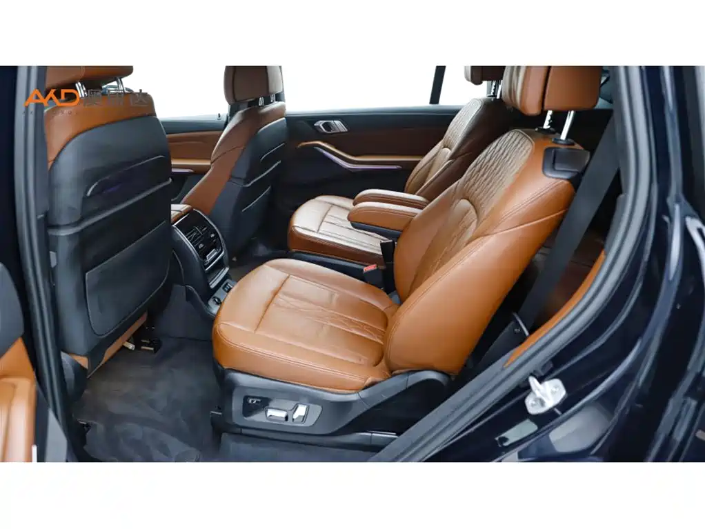 BMW X7 宝马X72019款 xDrive40 i 尊享型M运动套装