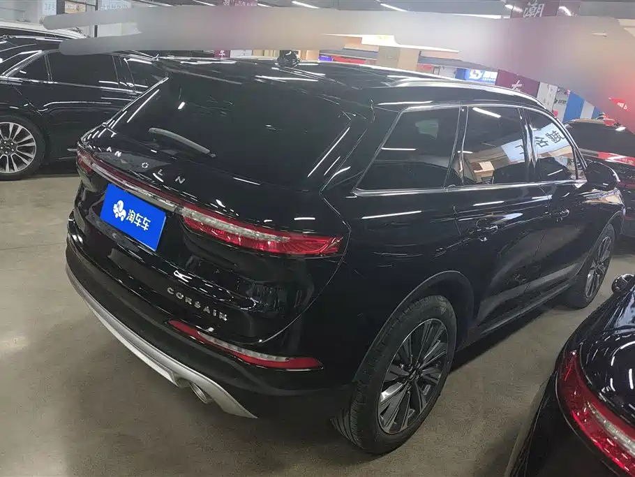 Corsair Facelift 2.0 T 2 WD Graceful