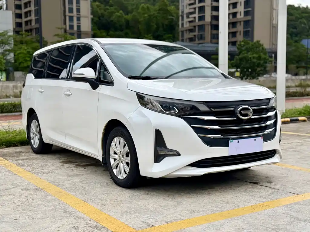 GAC Trumpchi M6 270 T DCT Luxury (7-seat) CN-VI