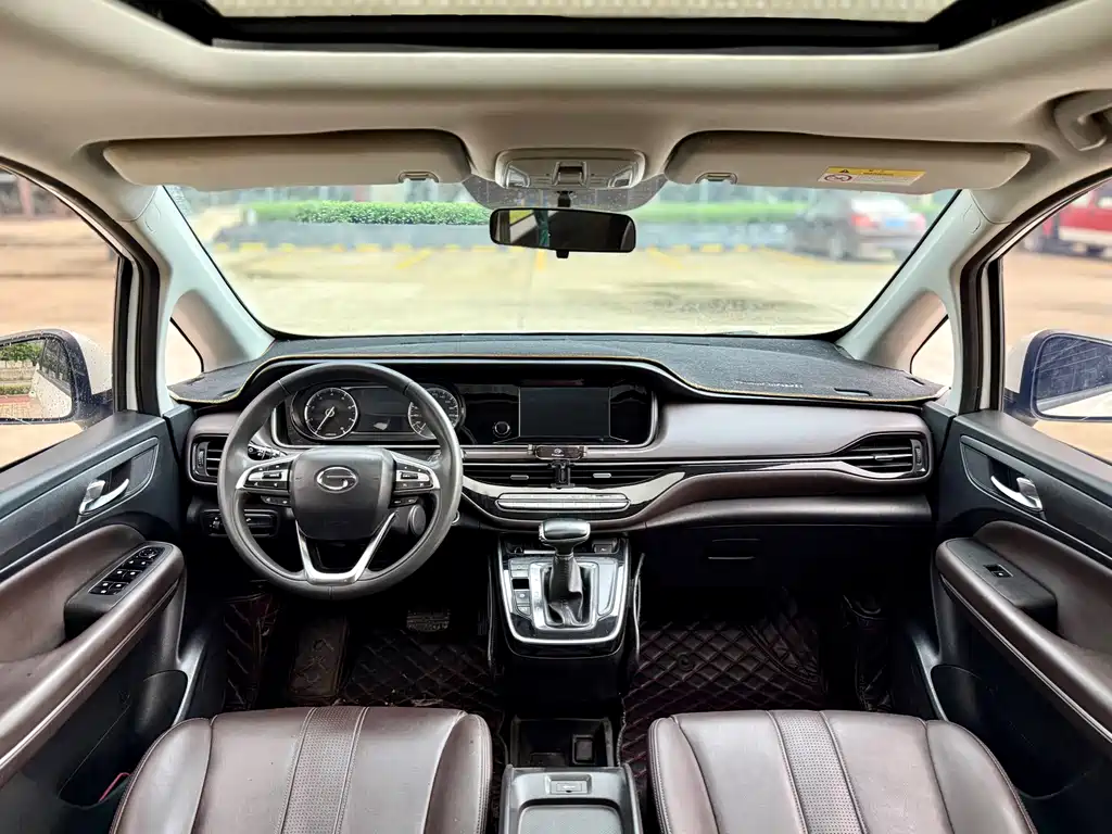 GAC Trumpchi M6 270 T DCT Luxury (7-seat) CN-VI