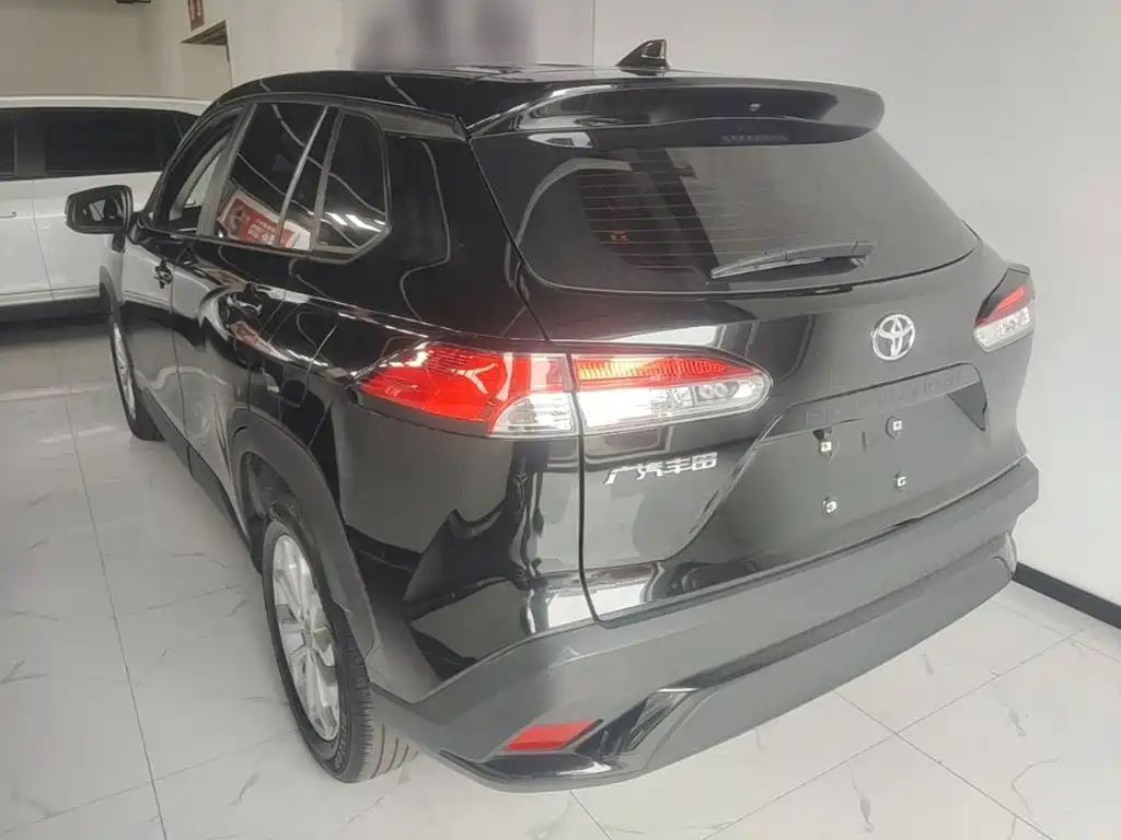 Frontlander 2.0 L CVT Leading