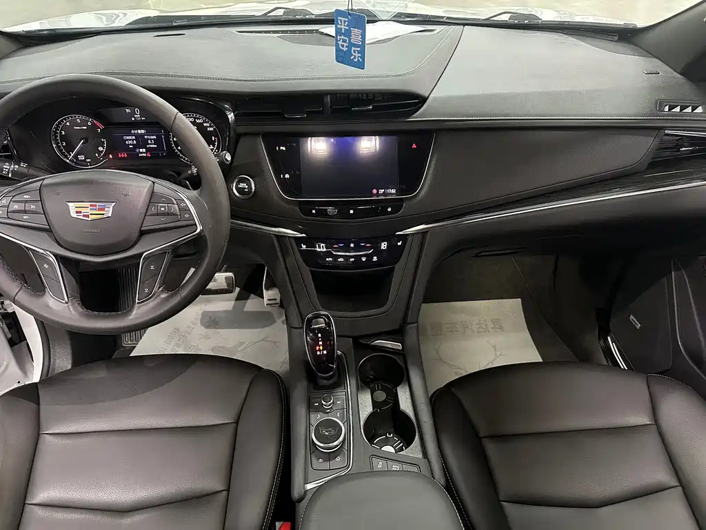 Cadillac XT5 28 T Luxury