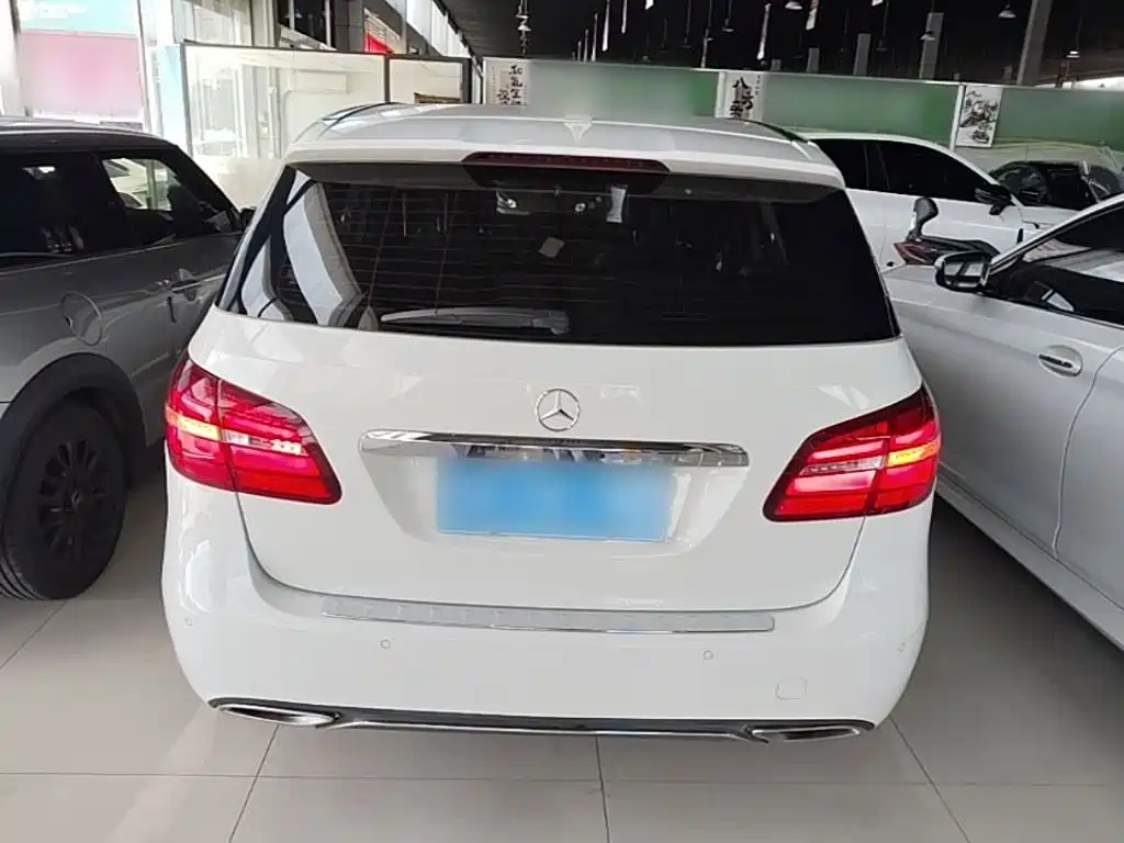 Mercedes-Benz B-Class B 200 Fashion