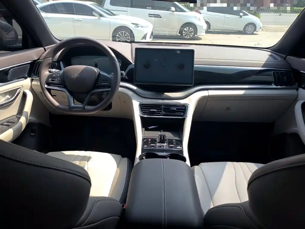 Song PLUS NEV 宋PLUS新能源 2025款 DM-i 75 KM 豪华型