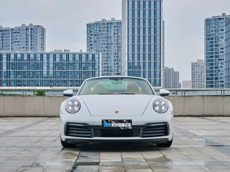 Porsche 911 Targa 4 3.0 T