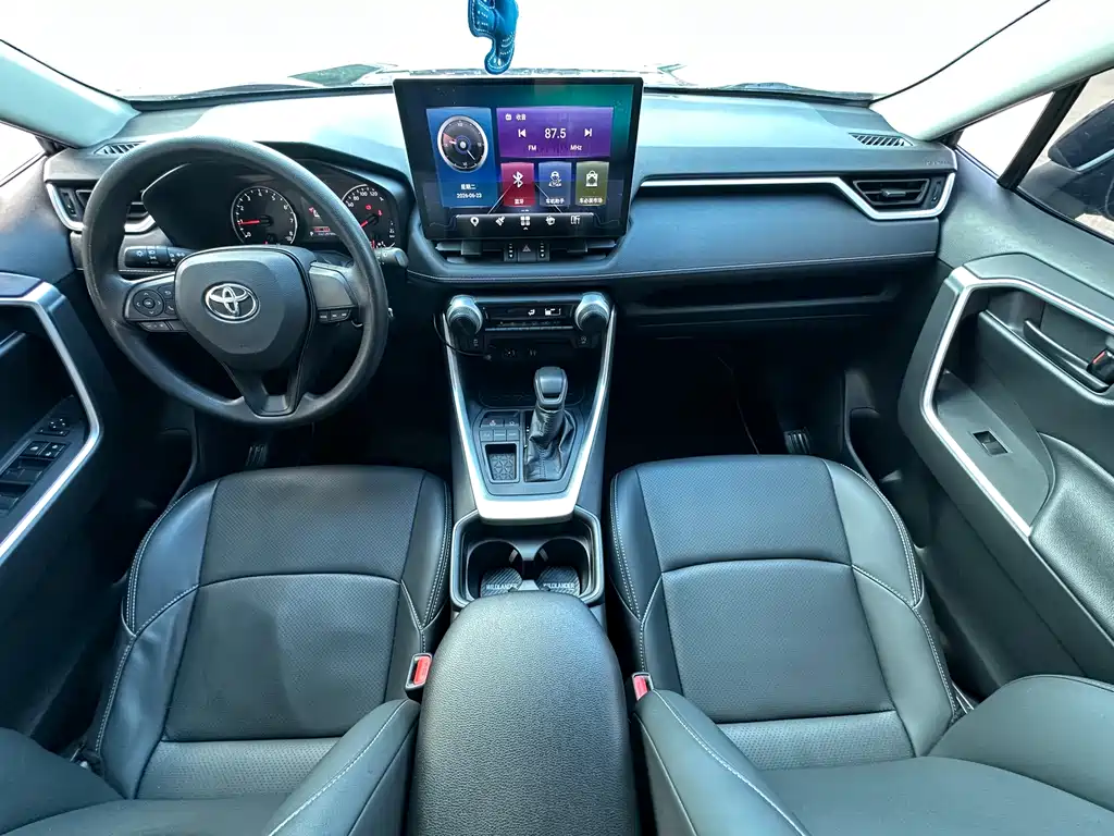 Wildlander 2.0 L CVT 2 WD Leading
