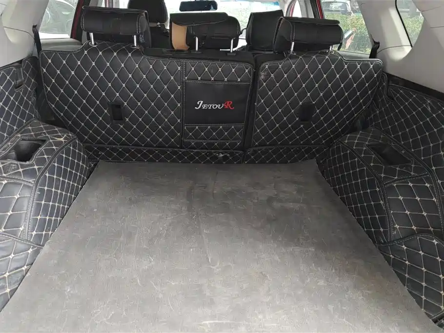 Jetour X70 1.5 T Manual Smooth Travel