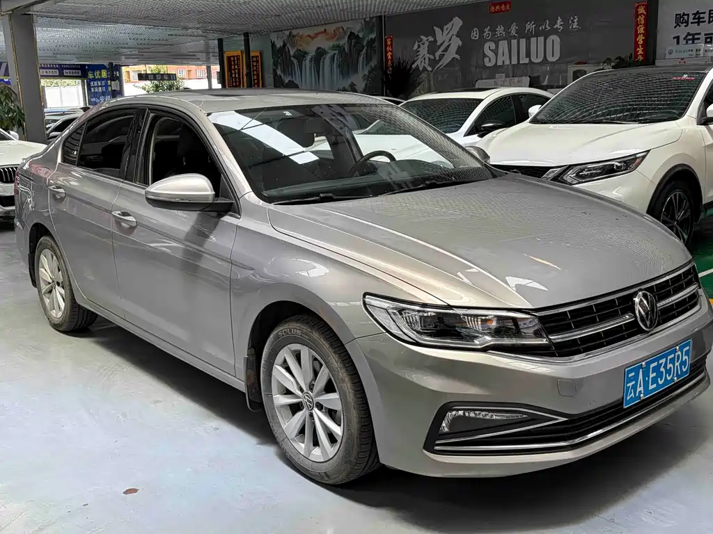 Bora 宝来 2021款 1.5 L 手动舒适智联版
