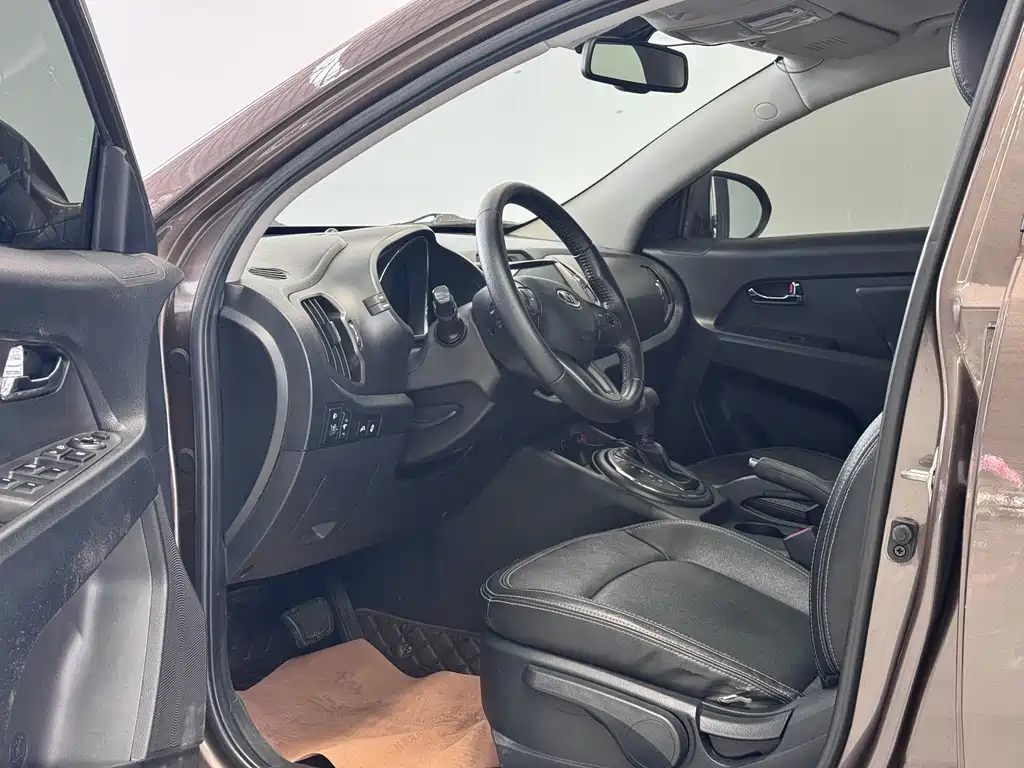 Sportage 2.0 L Auto 2 WD NAVI